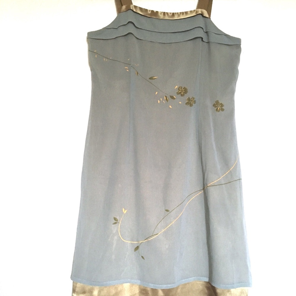 Beautiful Alfani satin/chiffon Dress